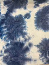 Load image into Gallery viewer, TD2243-055-Y WHITE/NAVY TIE DYE DTY BRUSH THERMAL/WAFFLE MESH RAYON SPANDEX JERSEY SATIN