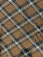 Load image into Gallery viewer, KNT-3376 C25 COCO/BLK KNITS PLAIDS DOUBLE